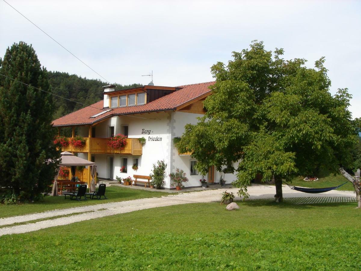 卡斯特尔罗托Haus Bergfrieden公寓 外观 照片